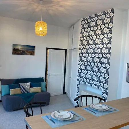 Studio 01 Ambiance Cocooning شقة